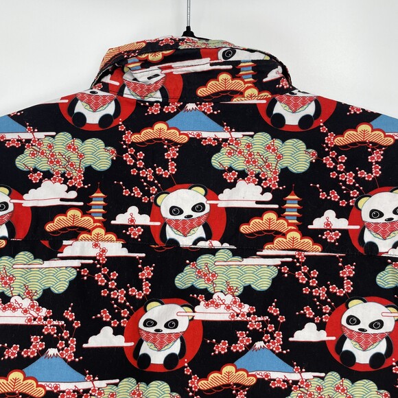 2/30$ VSTR Mens Asian Inspired Panda Casual Wearable Art Button-Down Shirt M - Picture 7 of 11